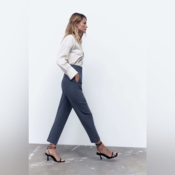 Zara Pants - Picture 2 of 3